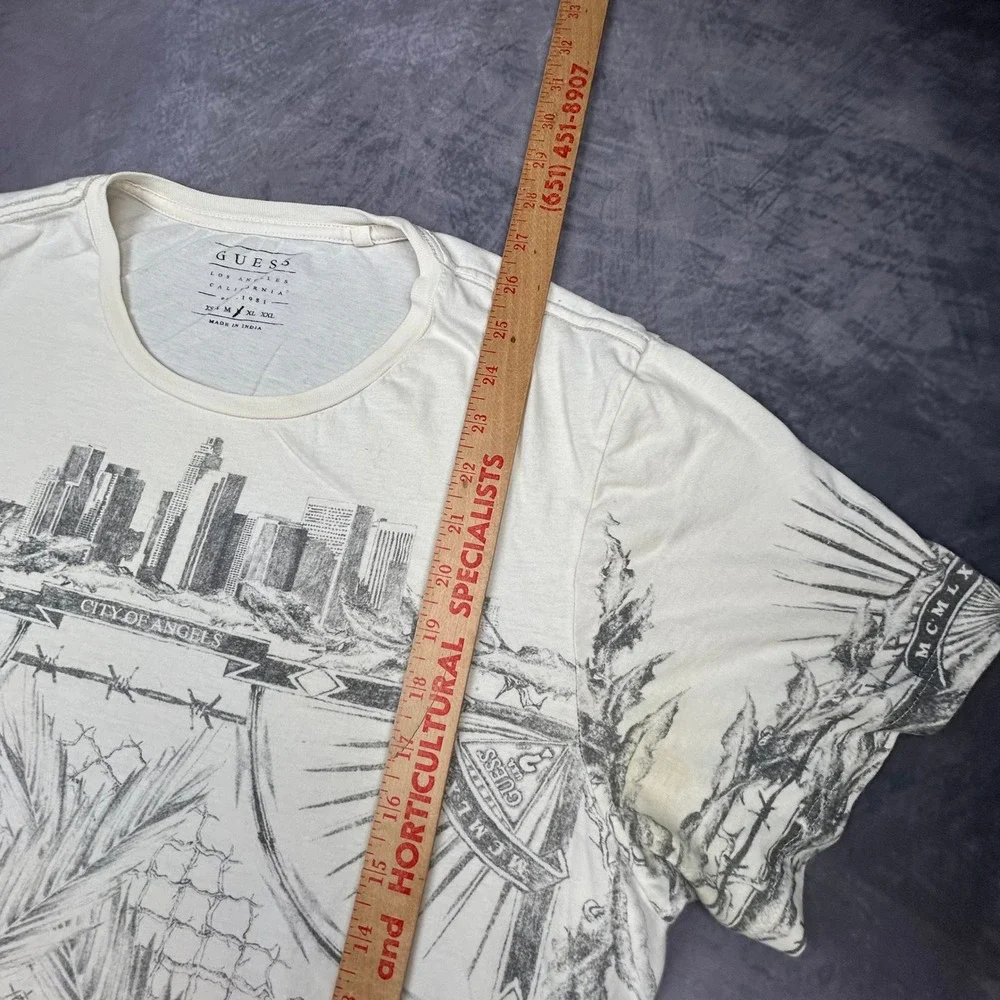Vintage Guess Los Angeles City of Angels Graphic T-Shirt White Cream Mens Medium - Picture 5 of 6